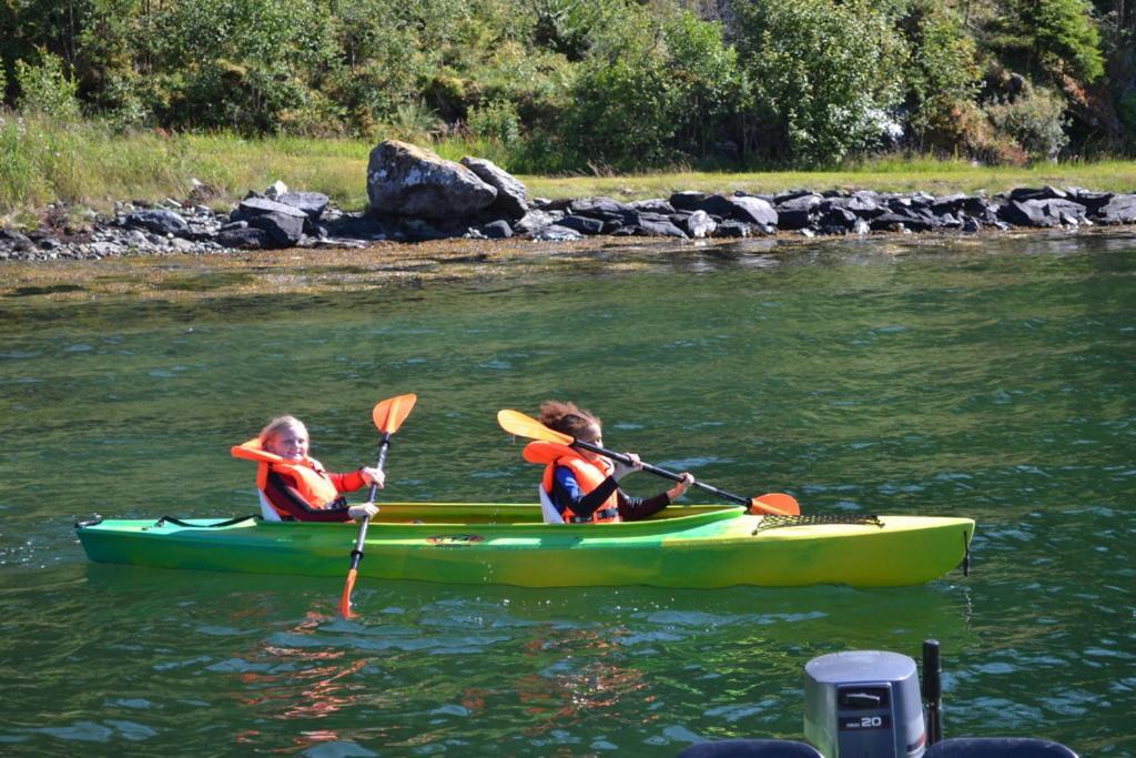 Teigen Leirstad, Feriehus Og Hytter Eikefjord Εξωτερικό φωτογραφία